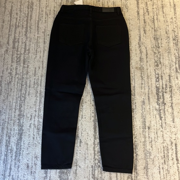 Nasty gal TAGS ON distressed mom jean - Picture 4 of 5